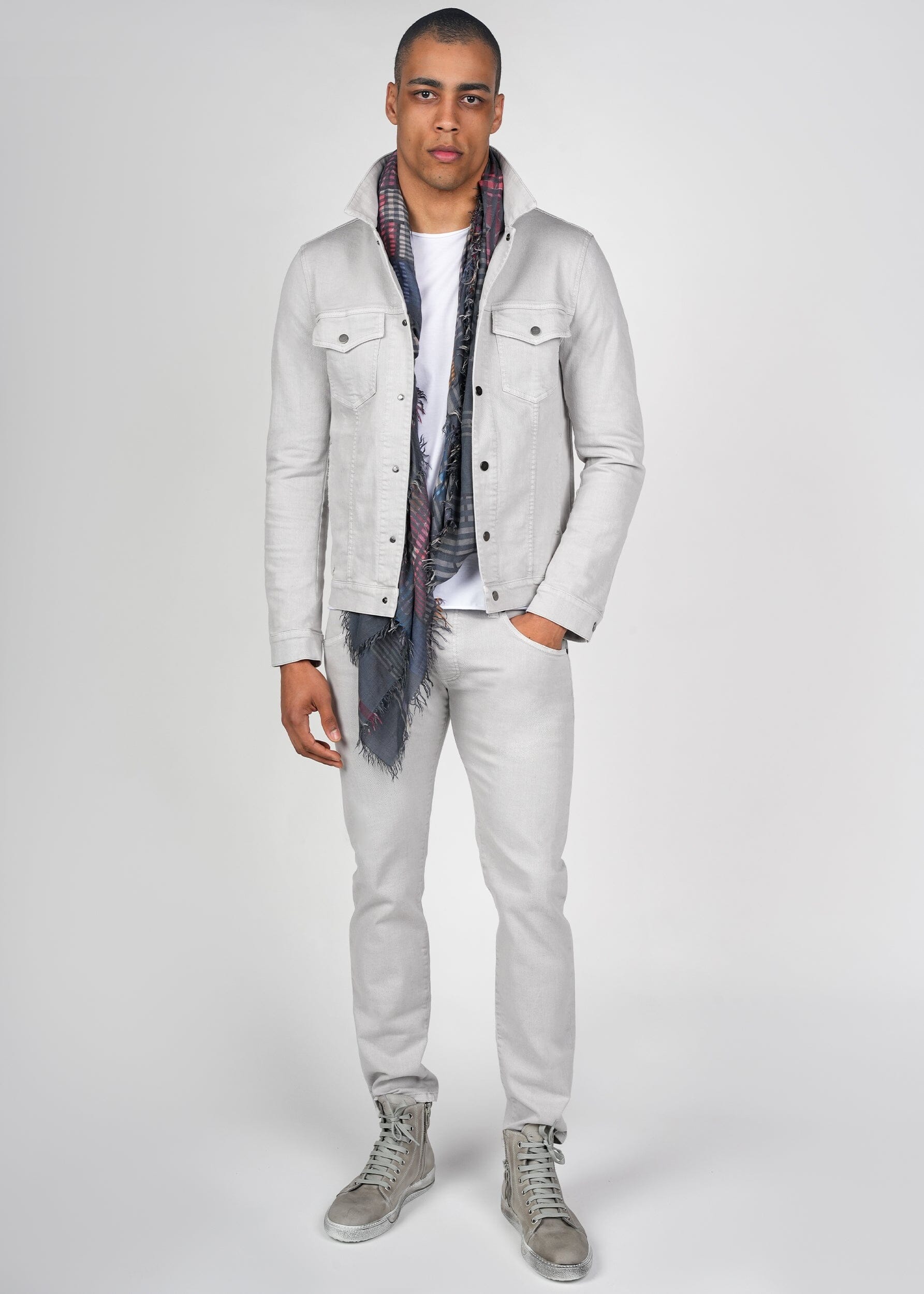Light Grey Dye