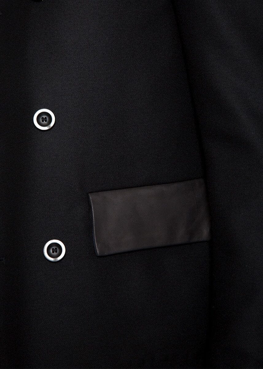 DOUBLE BREASTED SHORT COAT