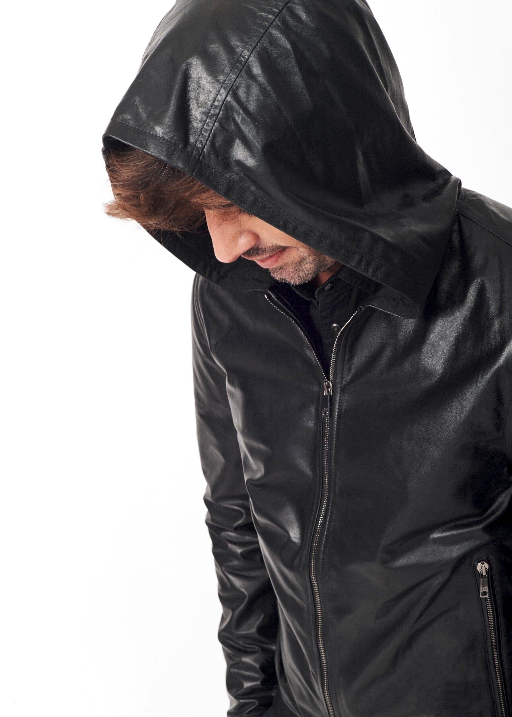 LIGHTWEIGHT HOODED JACKET
