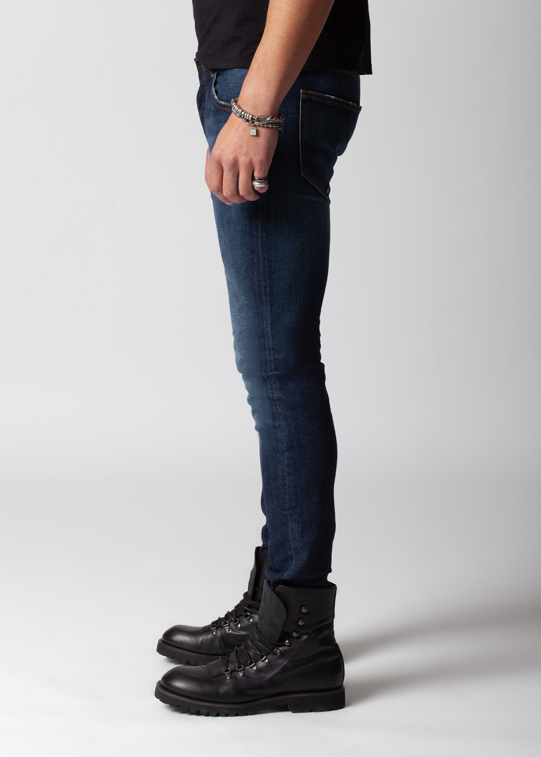 VINTAGE SIGNATURE DENIM