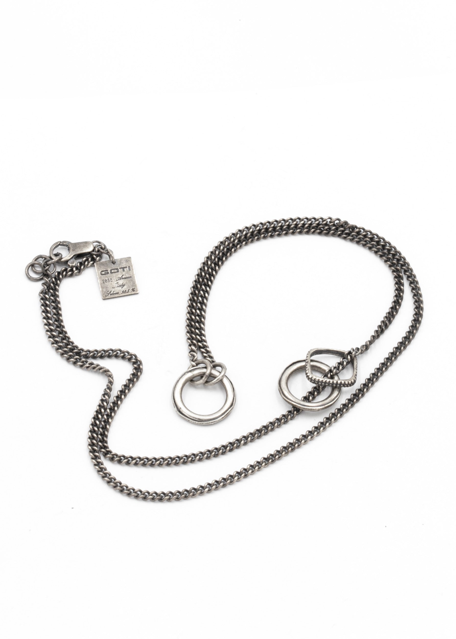 GOTI SILVER CHAIN THREE ACCENTS ROUND AND SQUARE NECKLACE