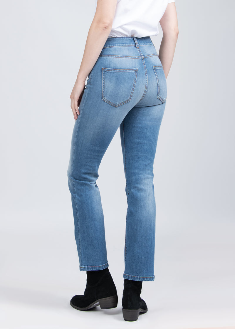 MARYLIN SHORTENED STRETCHY JEANS IN BLUE