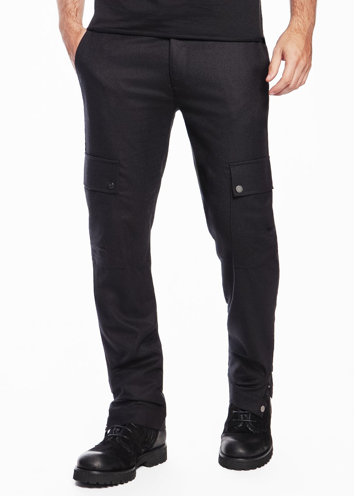 CARGO TROUSERS