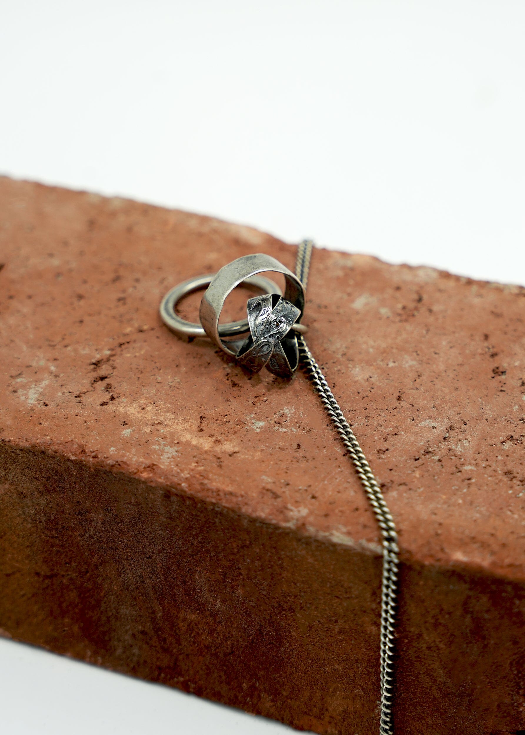 GOTI 569 NECKLACE