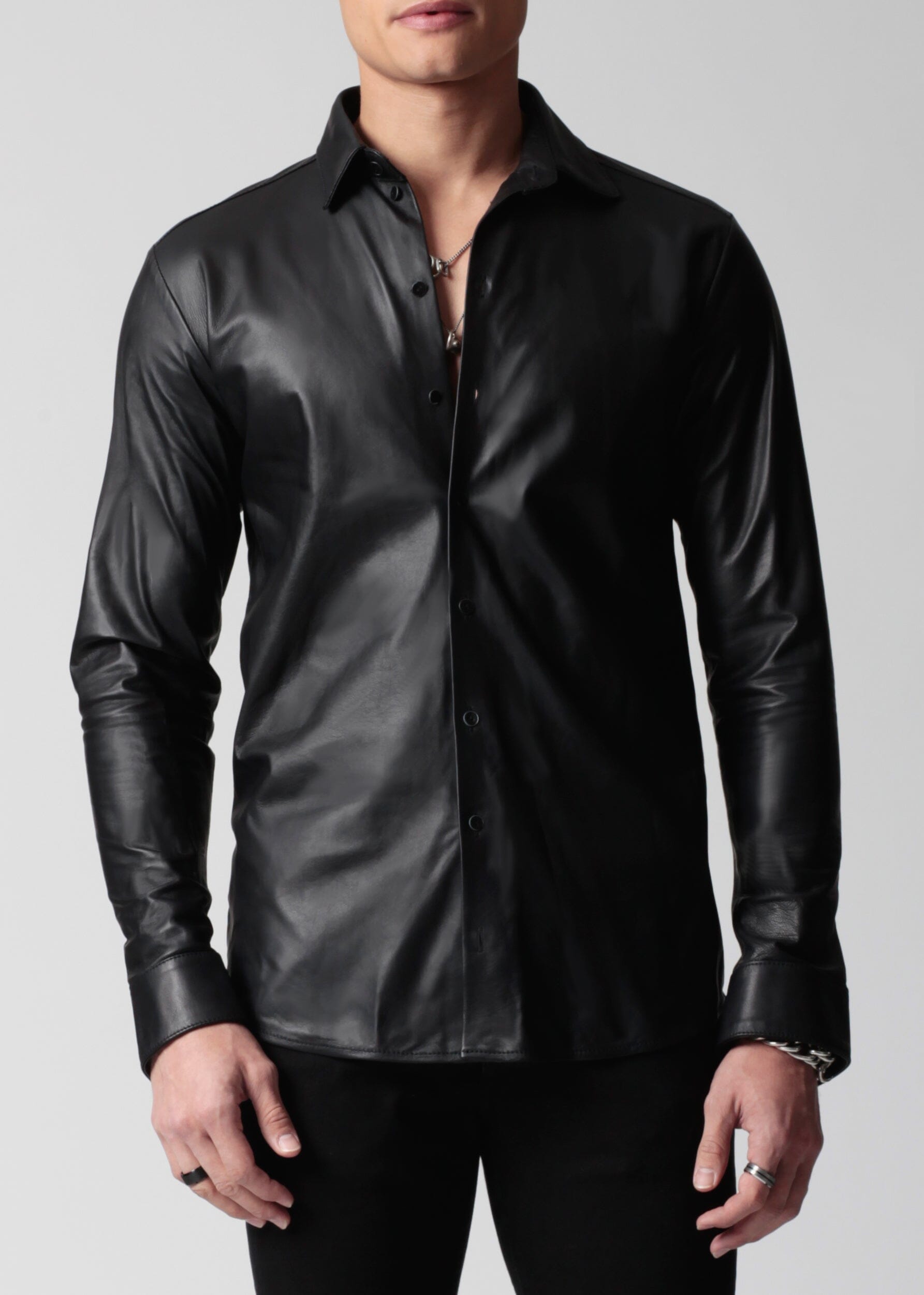 SIGNATURE LEATHER SHIRT IN BLACK