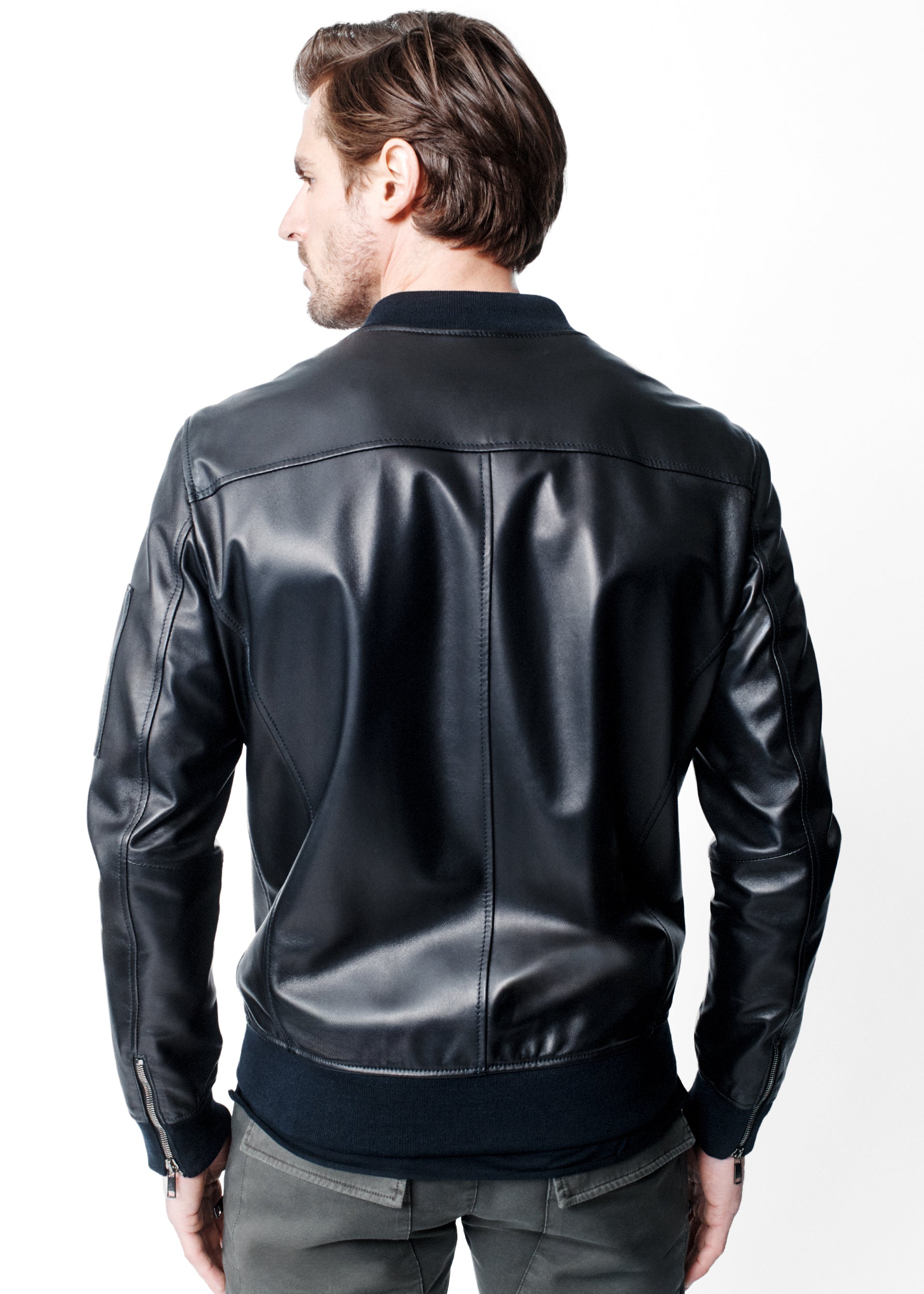 TEO PLONGÉ BOMBER