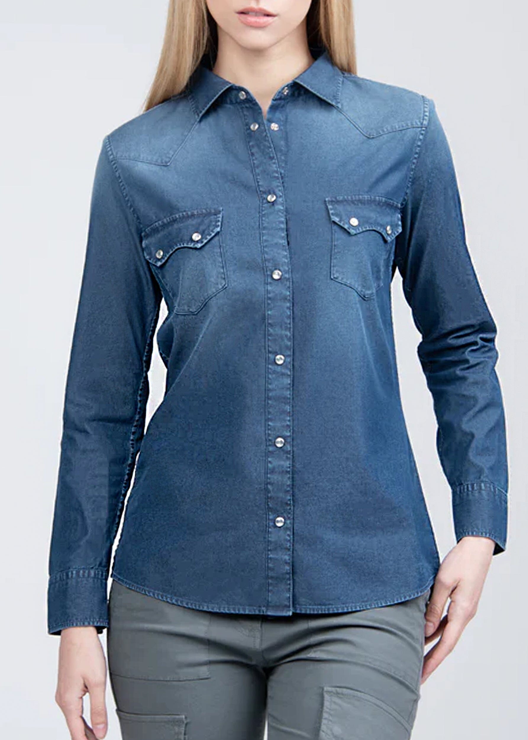 VICTORIA VW DENIM SNAP SHIRT