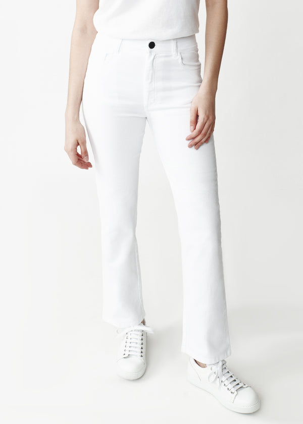 LAUREN SHORTENED STRETCHY JEANS IN WHITE