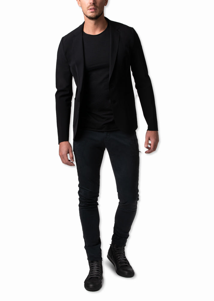Complete look on a model ARI P1A Drawstring Trousers Black. Made in Italy