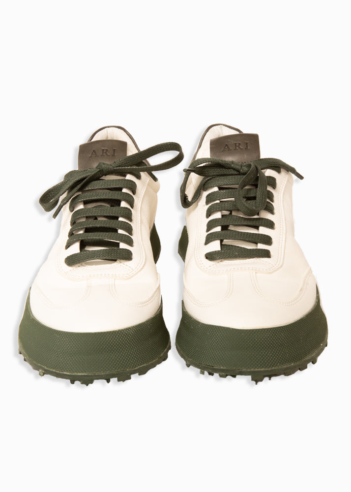 Front view (pair) Ari St. tropez Sneakers Green. Made in Italy